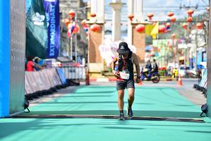 BIB: 2200
                            <button type="button" onclick="openModal(21796229)" class="btn btn-primary btn-sm float-right btn-popup" data-toggle="modal" data-target=".modal-high-quality">
                        <i class="fas fa-shopping-cart"></i> Add to Cart
                    </button>
                                            <button type="button" onclick="isThisMe(21796229, true)" class="btn btn-success btn-sm float-right btn-popup btn-isme hidden" data-toggle="tooltip" data-placement="bottom" title="นี่คือรูปของคุณใช่ไหม คลิกที่นี่เพื่อเอาเข้าอัลบั้ม">
                        <i class="fas fa-plus"></i> Add to album
                    </button>
                    <button type="button" onclick="isThisMe(21796229, false)" class="btn btn-warning btn-sm float-right btn-popup btn-isnotme hidden">
                        <i class="fas fa-ban"></i> Remove from album
                    </button>